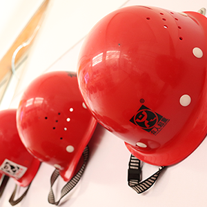 ����������\�l(f��)չ����ɽ�|���x���ؙC(j��)е���޹�˾